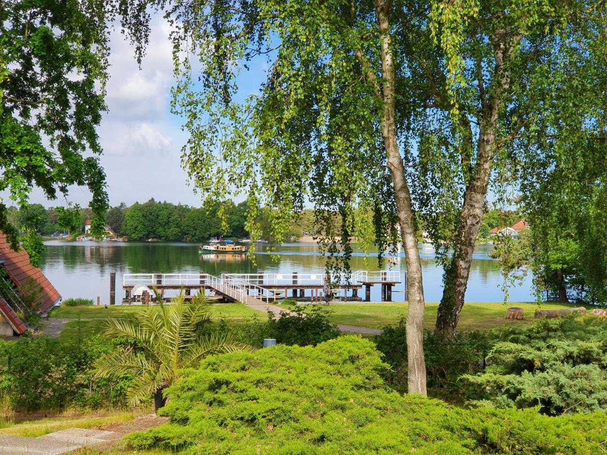 Waldhotel Am See Berlin-Schmoeckwitz Exterior photo